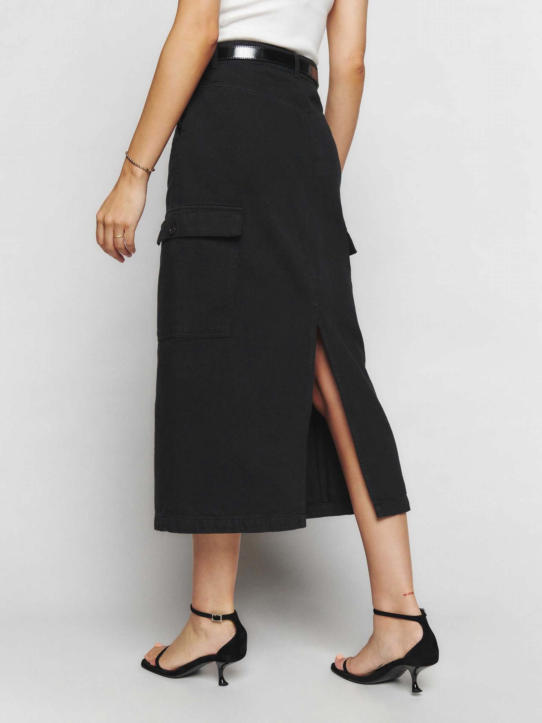 Women's Reformation Maggi Cargo Midi Skirts Black | USA-817350