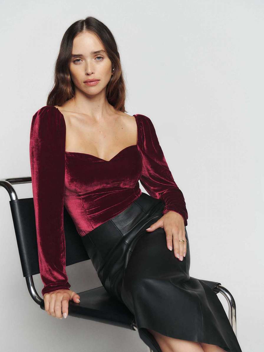 Women\'s Reformation Monroe Velvet Tops Burgundy | USA-284617