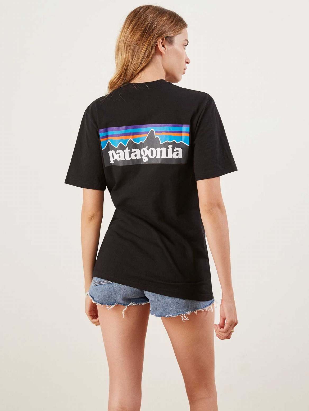 Women\'s Reformation Patagonia Logo T Shirts Black | USA-8715460