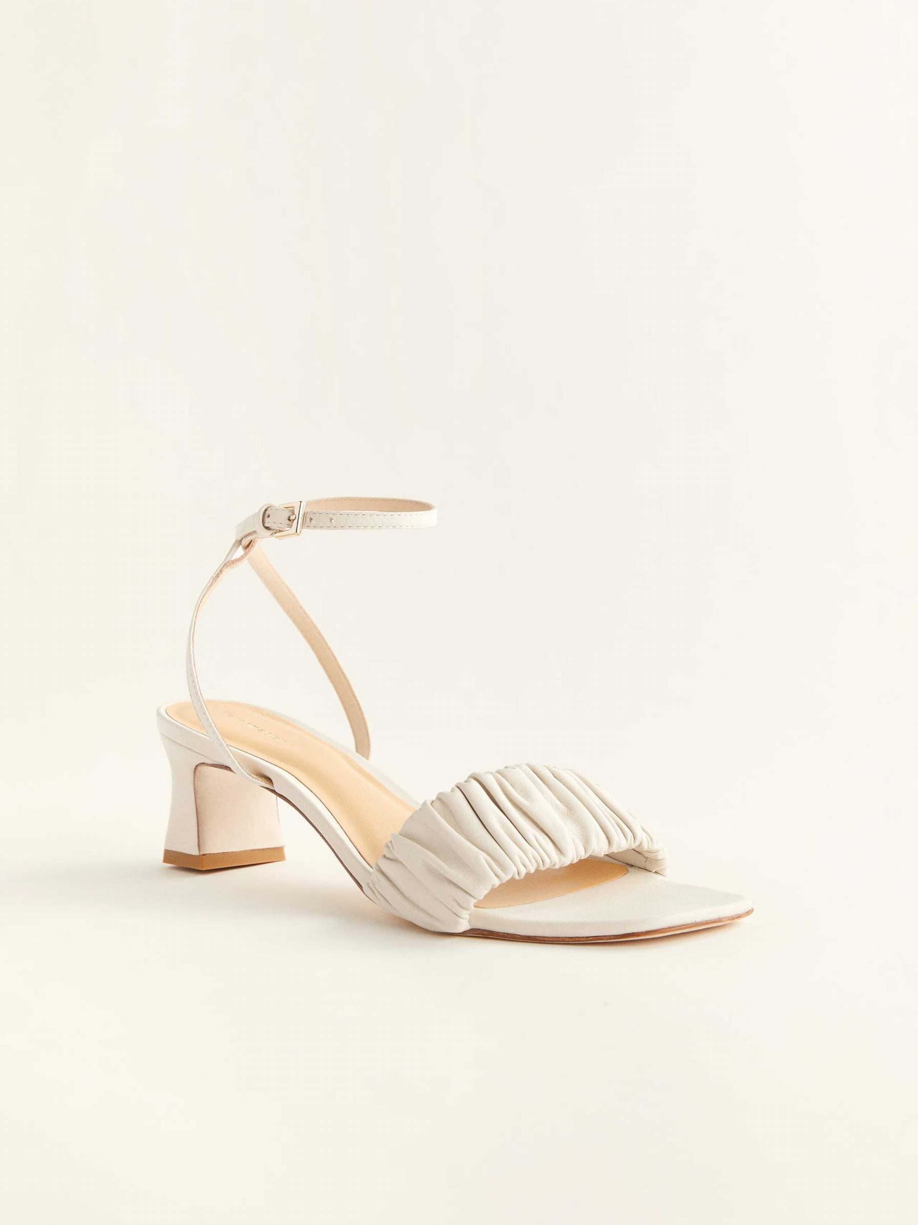 Women's Reformation Shelly Ruched Sandals White | USA-0374865