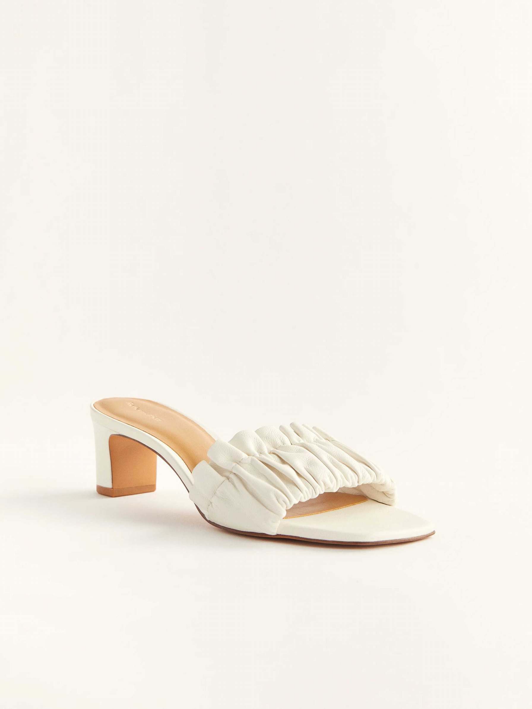 Women's Reformation Shereen Ruched Mules White | USA-872635