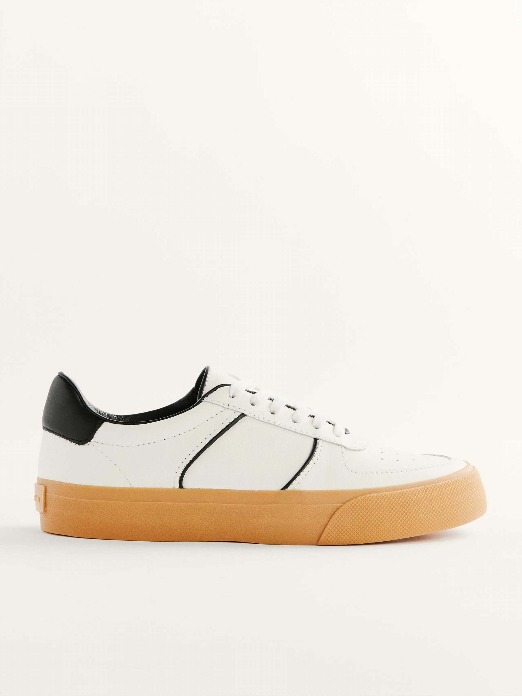 Women's Reformation Harlow Sneakers White / Black | USA-732541